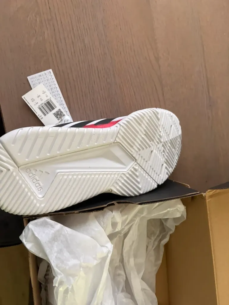 Used Adidas sportschoenen bike — image 2 of 4