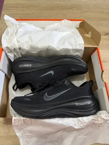 Used Nike Vomero Plus bike