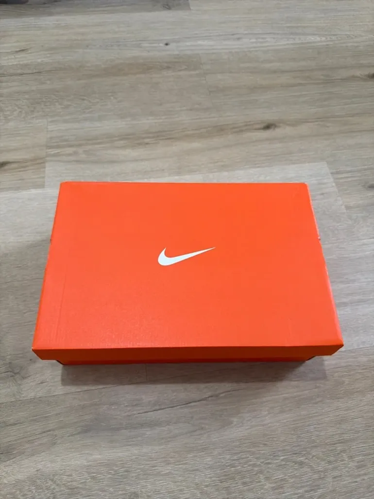 Used Nike Vomero Plus bike — image 14 of 15