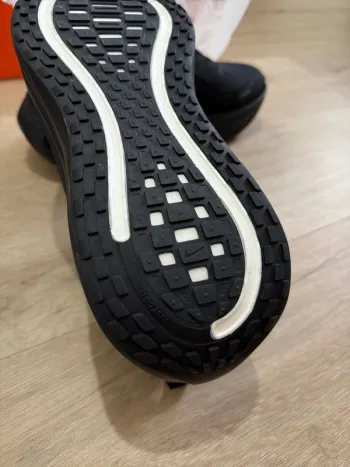 Used Nike Vomero Plus bike — image 10 of 15