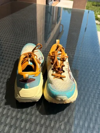Used Asics Trabuco Max 4 bike — image 4 of 10