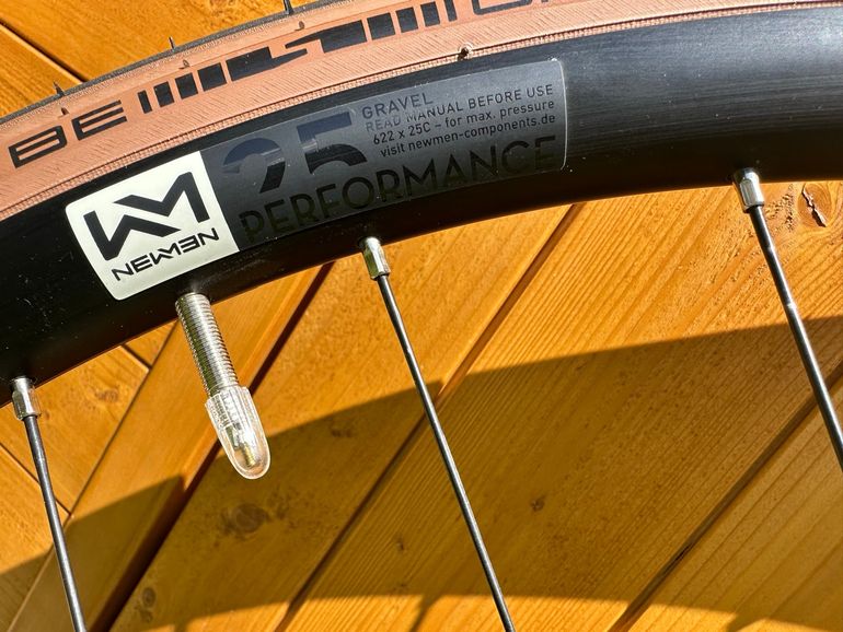 Used Newmen X.R.25 Wheelset 2025 bike — image 4 of 5