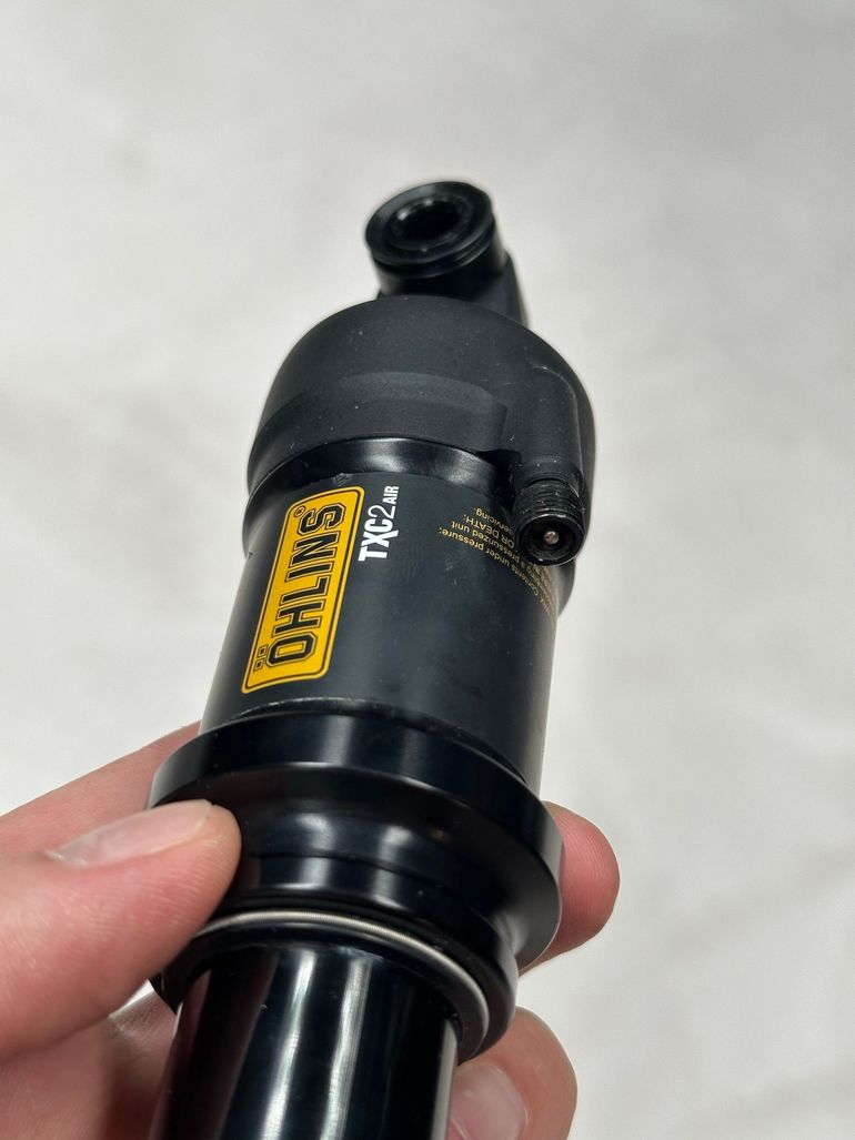 Käytetty Öhlins TXC2Air Trunnion 165x45 2024 bike — kuva 4 / 9