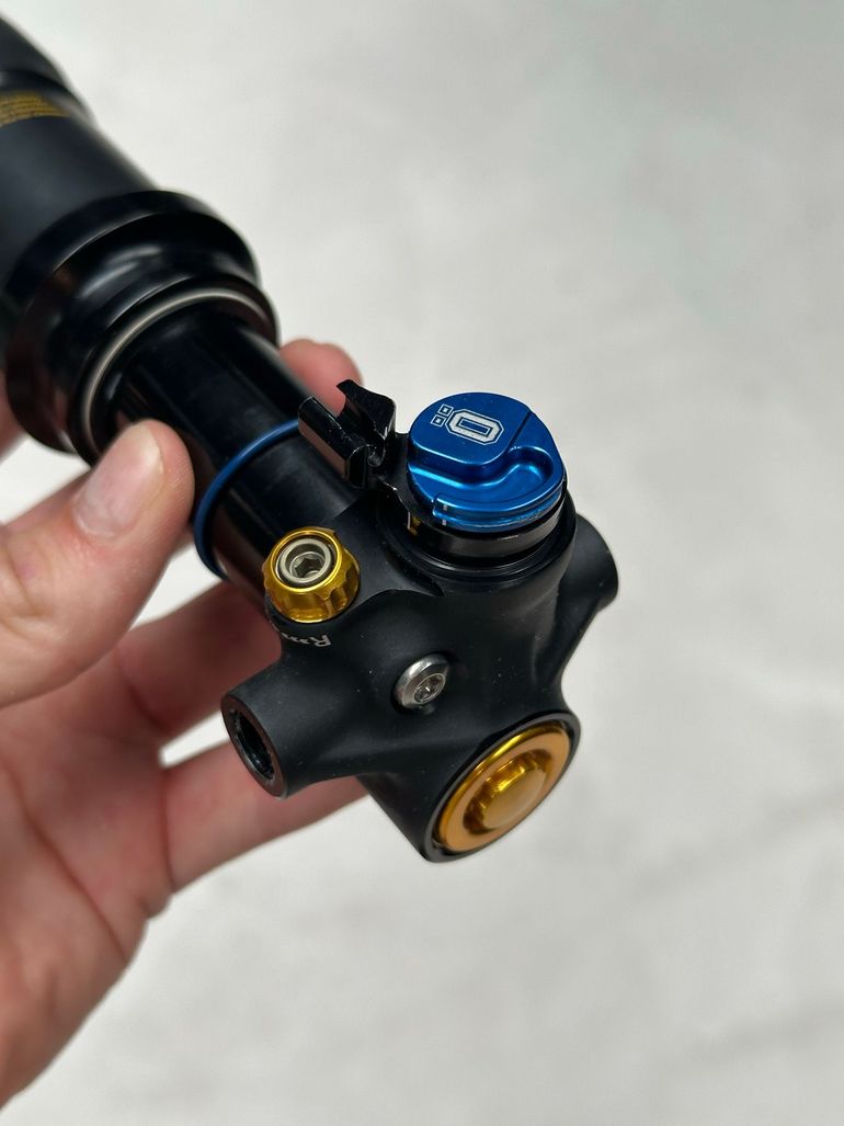 Käytetty Öhlins TXC2Air Trunnion 165x45 2024 bike — kuva 2 / 9