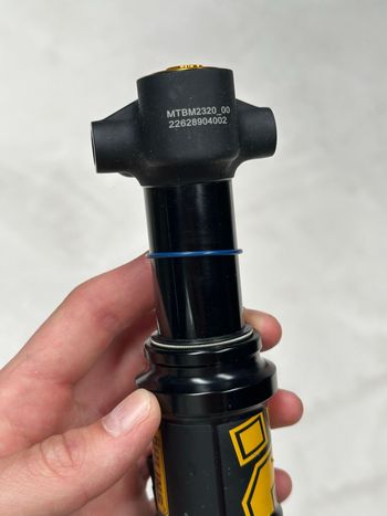 Käytetty Öhlins TXC2Air Trunnion 165x45 2024 bike — kuva 3 / 9