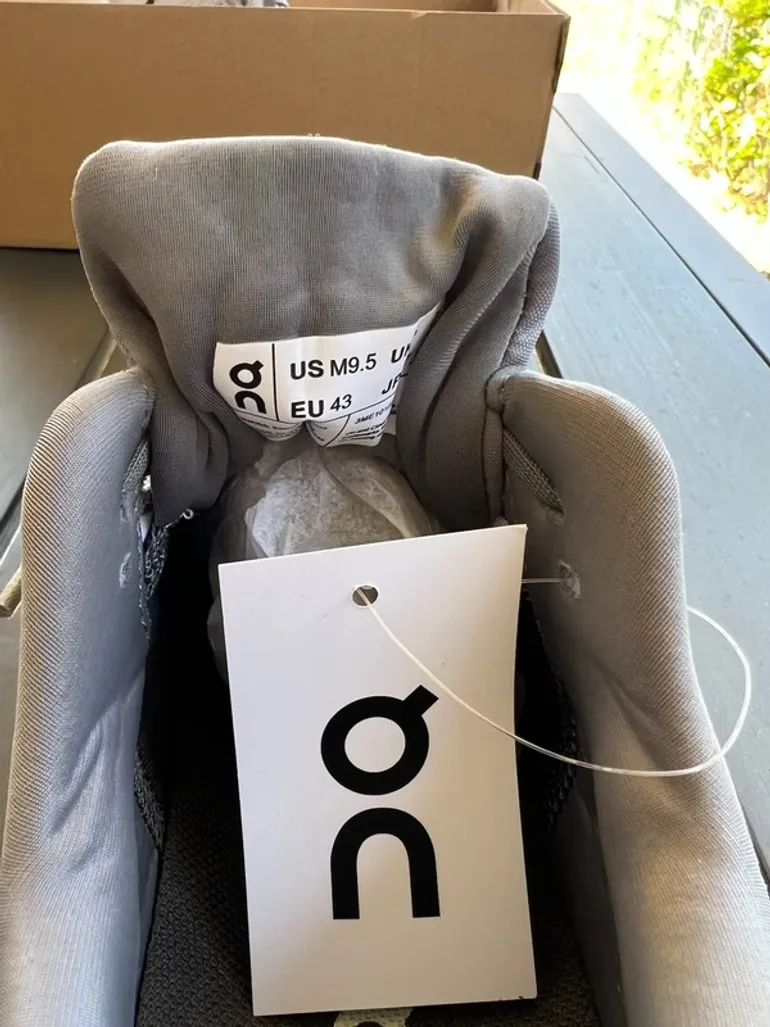 On Running Cloudtilt bike usato — immagine 5 di 8