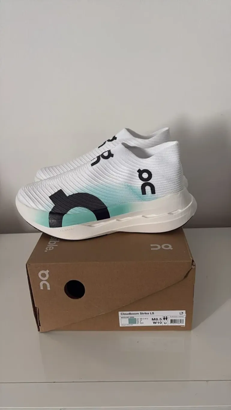 Used On Running shoes size 42 bike — image 1 of 3