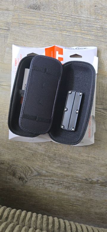 Gebrauchtes Fidlock Toolbox + Bike Base 2025 bike — Bild 3 von 3
