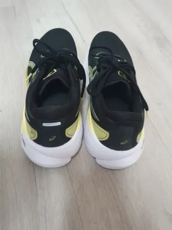 Used Asics GEL-KAYANO 30 bike — image 3 of 6