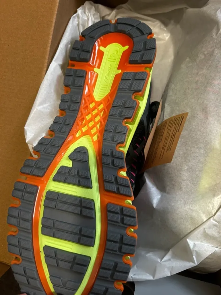 Used Asics Gel-Quantum 360 I bike — image 2 of 5