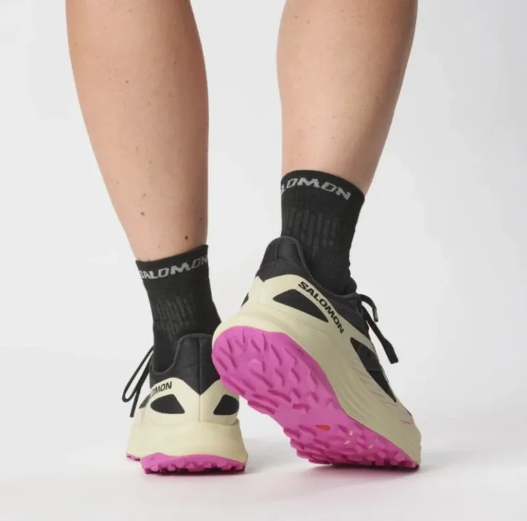 Used Salomon Shoes size 40 bike — image 3 of 3
