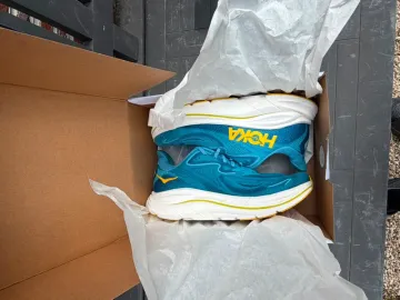 Gebrauchtes Hoka Clifton 10 Running Shoes