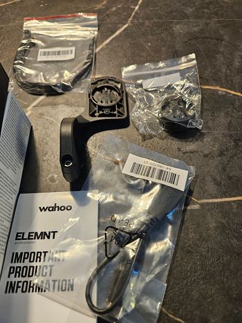 Použité Wahoo ELEMNT BOLT v2 GPS Bike Computer 2023 bike — obrázek 4 z 5