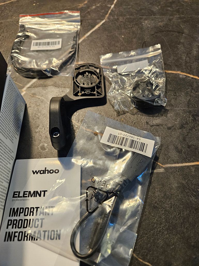 Použité Wahoo ELEMNT BOLT v2 GPS Bike Computer 2023 bike — obrázek 4 z 5