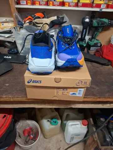 Gebrauchtes Asics Trabuco Max 5 Running Shoes