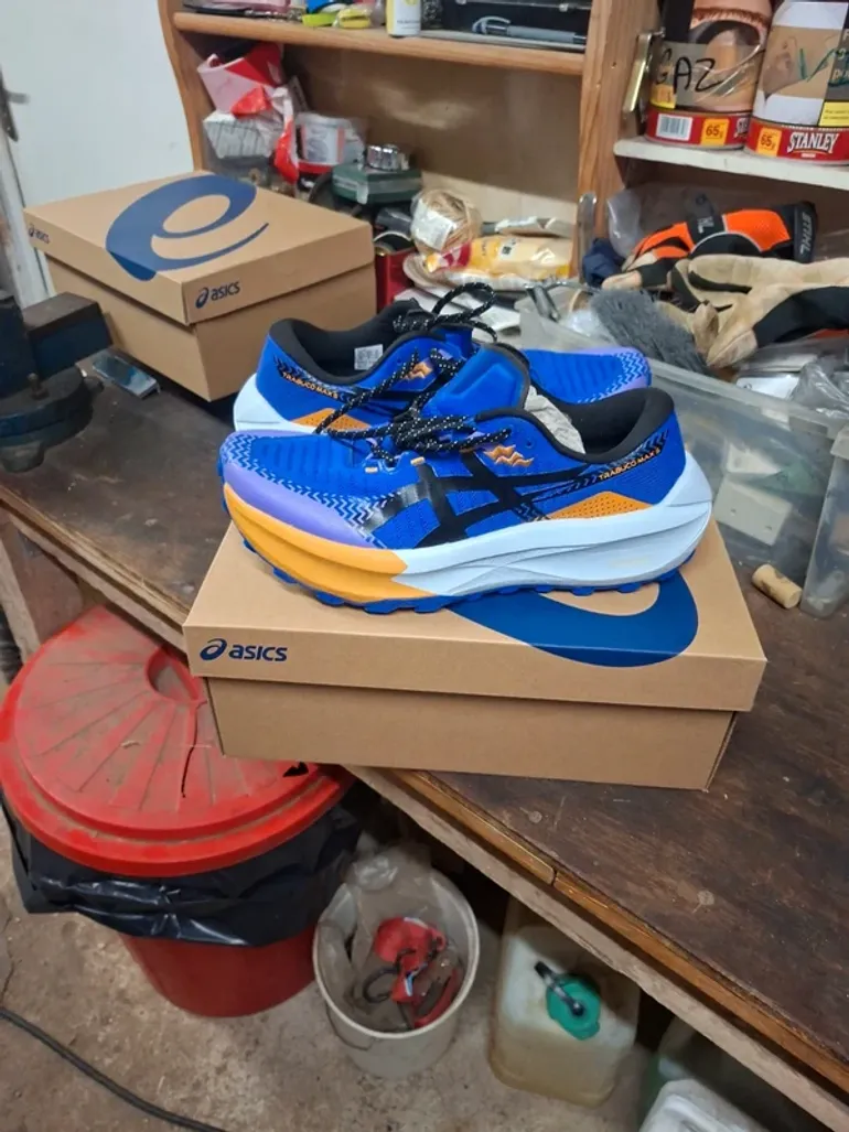 Used Asics Trabuco Max 5 bike — image 2 of 2