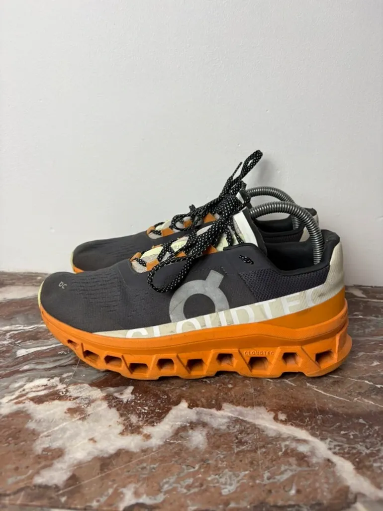 Used On Running Cloud bike — image 1 of 6