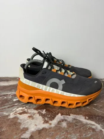 Used On Running Cloud bike — image 2 of 6