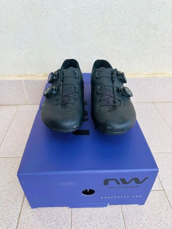 Used Northwave veloce extreme Black 42 2024 bike — image 2 of 10