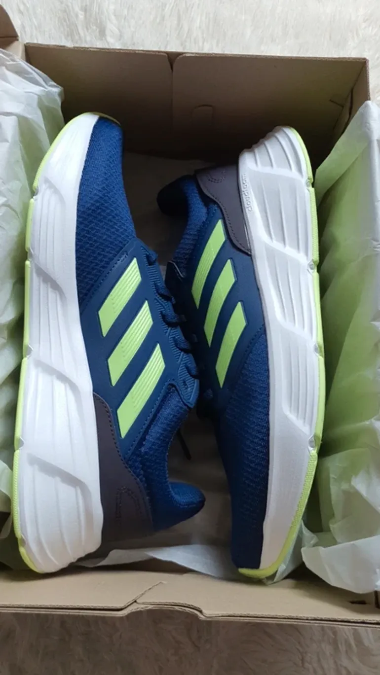 Used Adidas Runfalcon bike — image 6 of 8