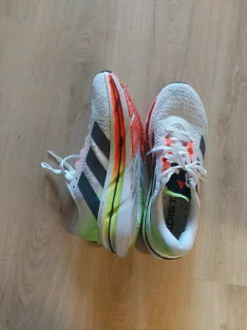 Used Adidas Adistar Beyond bike — image 4 of 5