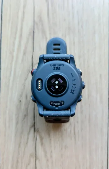Used Garmin Forerunner 255 bike — image 3 of 4