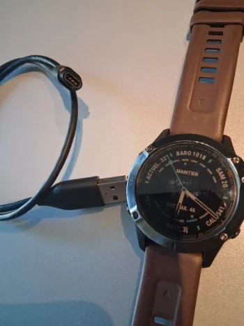 Used Garmin Fenix 6 Saphire bike — image 3 of 4