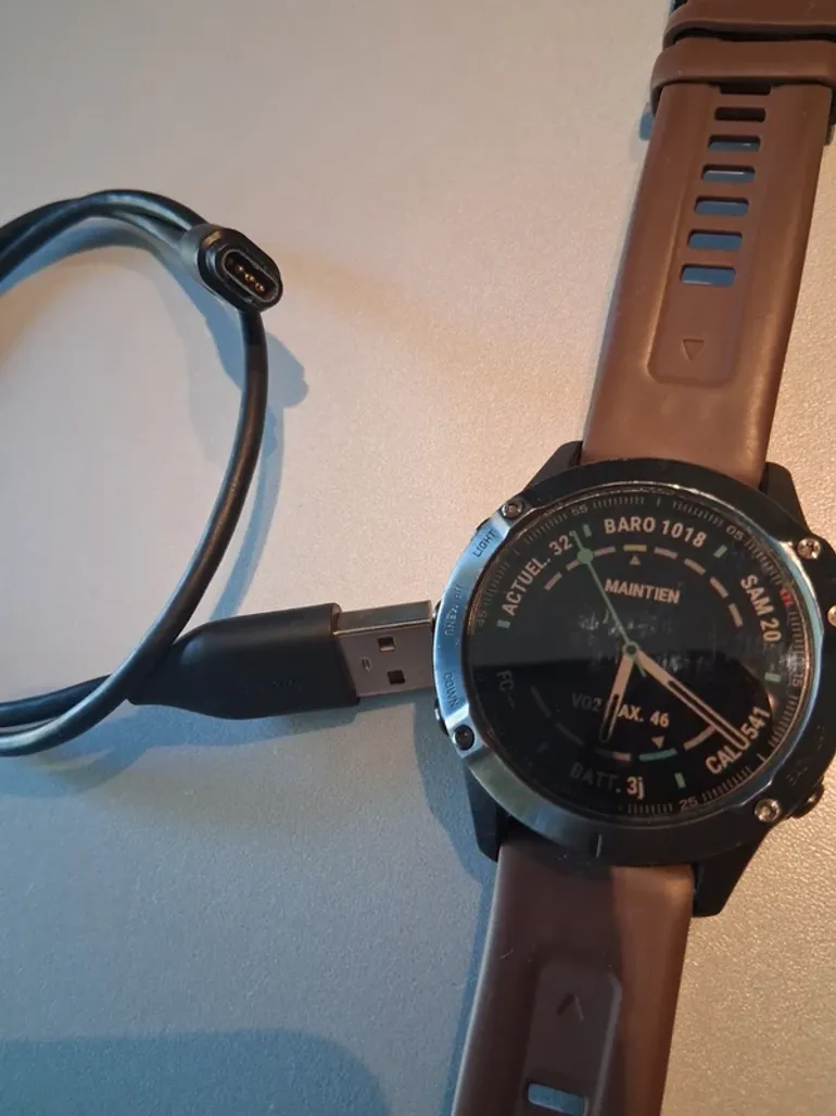 Used Garmin Fenix 6 Saphire bike — image 3 of 4