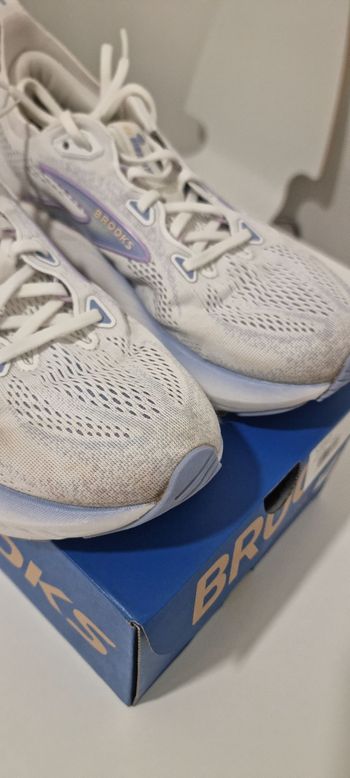 Used Brooks Glycerin 22 2026 bike — image 2 of 7