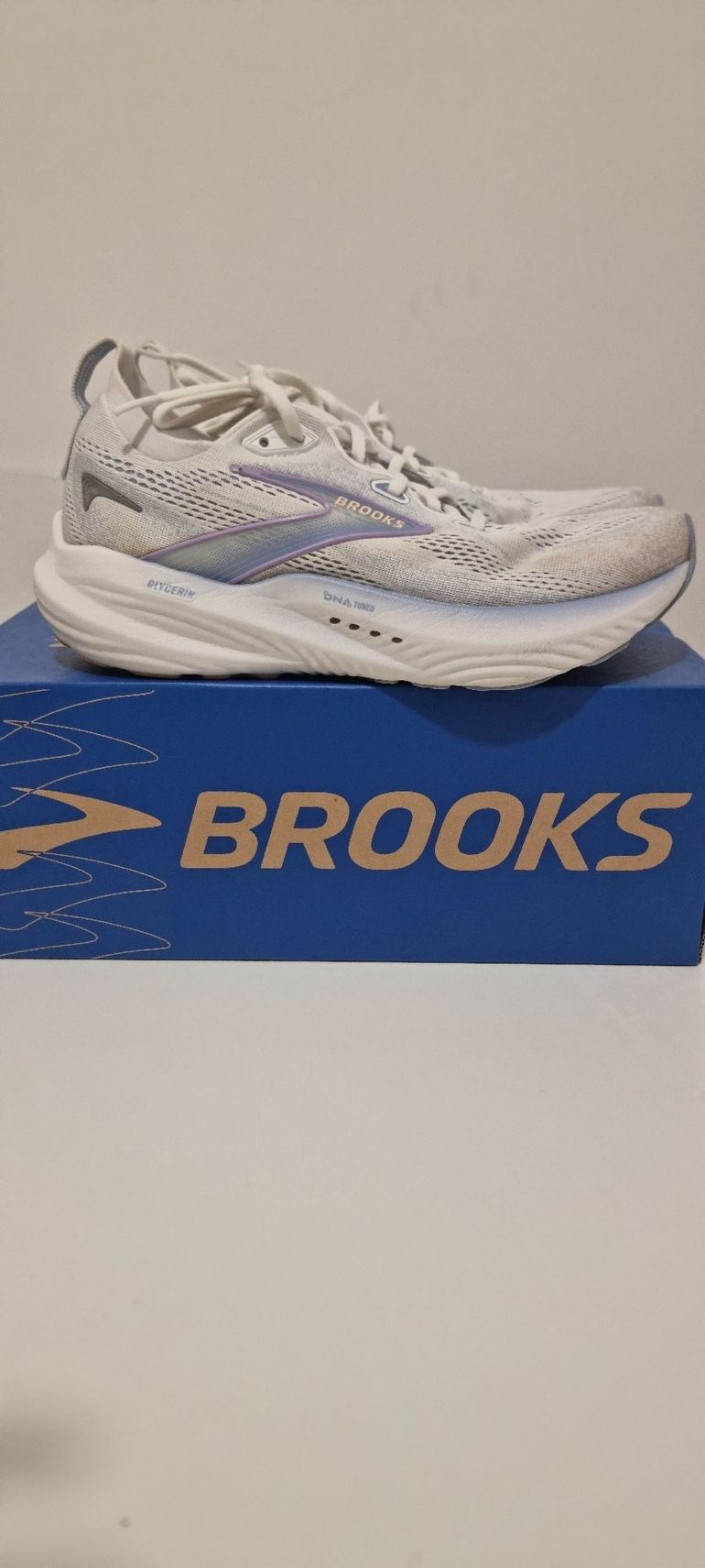 Used Brooks Glycerin 22 2026 bike — image 1 of 7