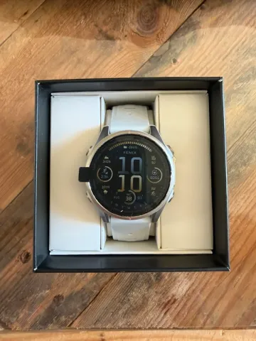 Garmin Fenix 8 43mm Electronics usato
