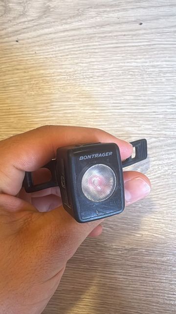 Brugt Bontrager Luz Trasera bike — billede 1 af 5
