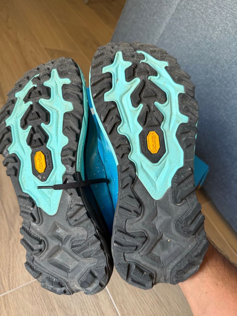 Used Hoka Mafate 5 2025 bike — image 3 of 6