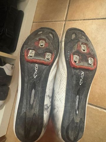 Tweedehands Ekoi R4 Carbón Insert bike — afbeelding 3 van 4