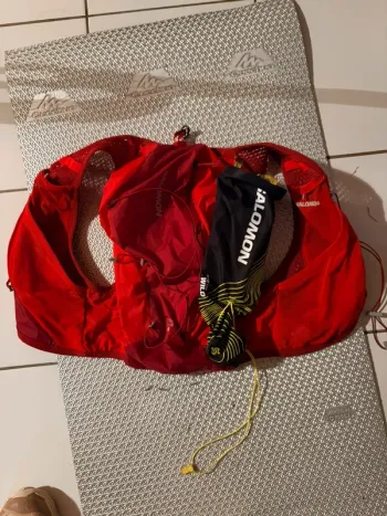 Used Salomon Activ Skin 8 bike