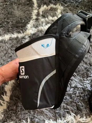 Used Salomon Ultra Insulated Belt bike — image 4 of 8