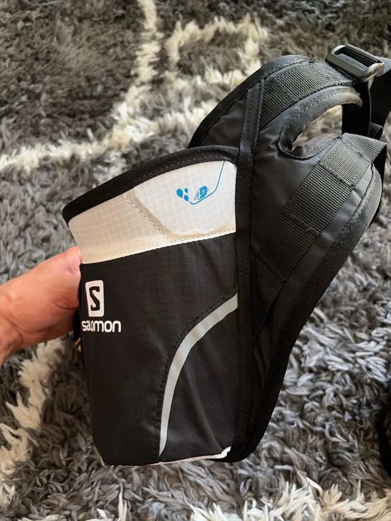 Used Salomon Ultra Insulated Belt bike — image 4 of 8
