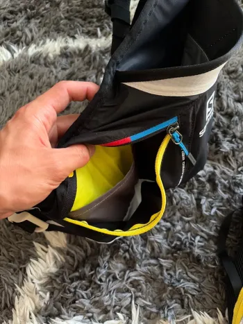 Used Salomon Ultra Insulated Belt bike — image 8 of 8