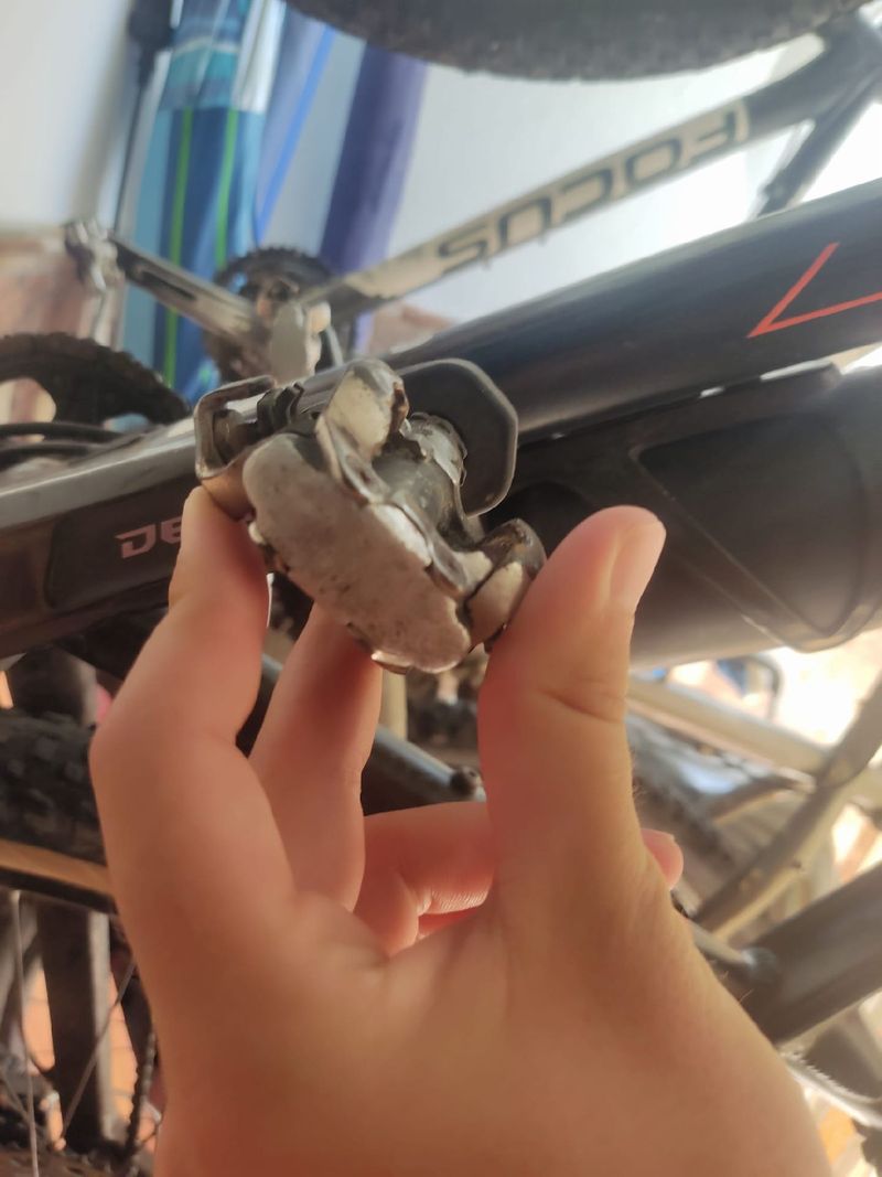 Used Shimano Pedals bike — image 2 of 2
