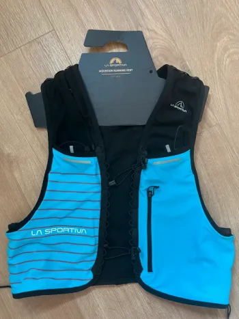 Used La Sportiva Gilet de trail 5L bike