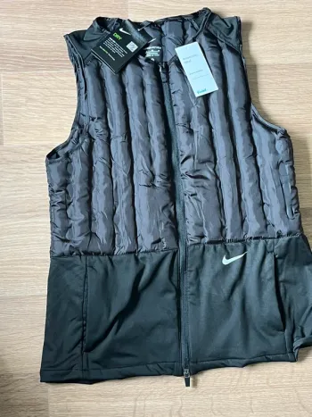 Used Nike Therma-fit bike — image 2 of 6