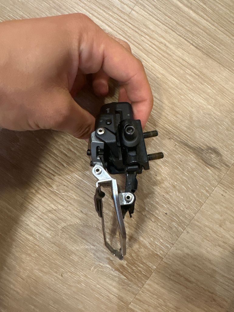 Käytetty Sram Rival Front Derailleur 2024 bike — kuva 4 / 4