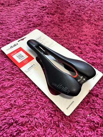 Used Selle Italia SLR Boost Kit Carbonio Superflow S30 130mm 2025 bike