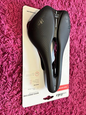 Used Selle Italia Novus Boost Evo TM Superflow 145mm 2026 bike — image 9 of 10