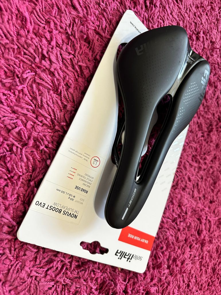 Used Selle Italia Novus Boost Evo TM Superflow 145mm 2026 bike — image 7 of 10