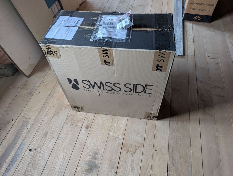 Used Swiss Side Hadron² Ultimate 380 Wheelset 2025 bike — image 2 of 2