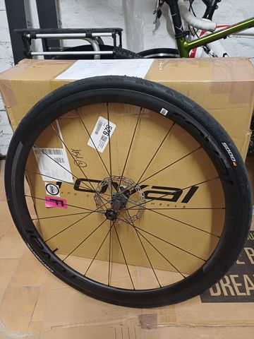 Roval Alpinist CLX Wheels 2024 bike usato — immagine 6 di 10