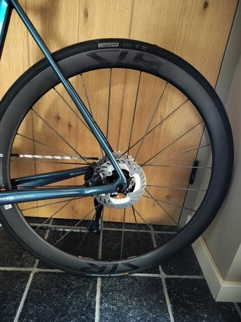 Käytetty Giant SLR 0 40 2025 bike — kuva 8 / 8