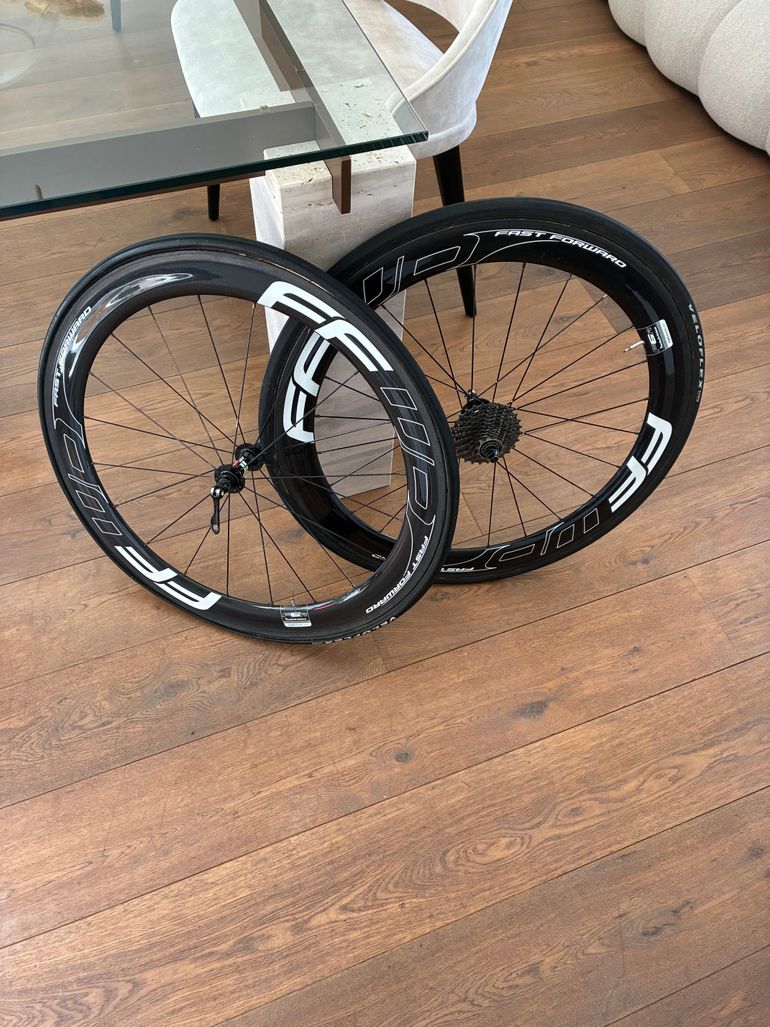 Used Ffwd Carbone 60 mm Rim Brake bike — image 1 of 8