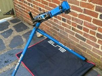 Used Park Tool Repair Stand bike